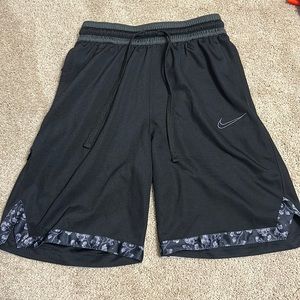 Men’s small black Nike Basketball Shorts